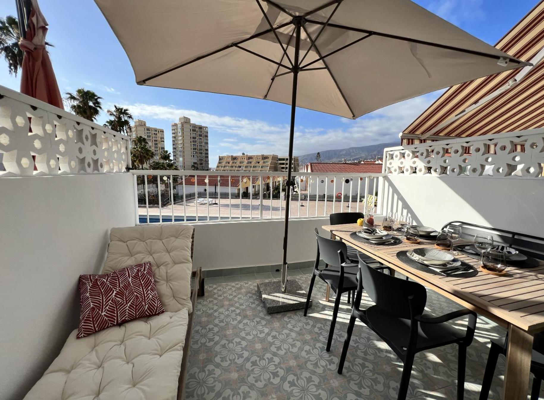 Patio Canario * Escape / 2 Rooms, 2 Terraces & Pool Apartament *